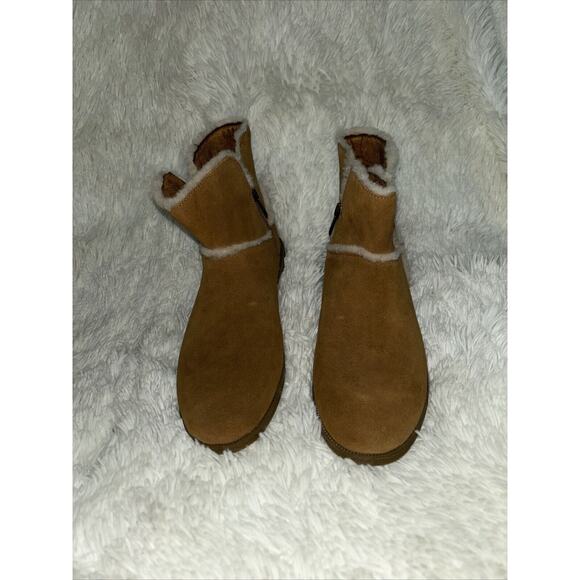 NWOB Ugg Australia Sherpa Trim Suede Ankle Boots Size 5 - Picture 2 of 12